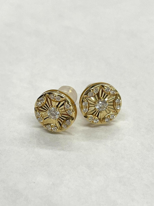 NO BRAND Round Diamond Stud Earrings