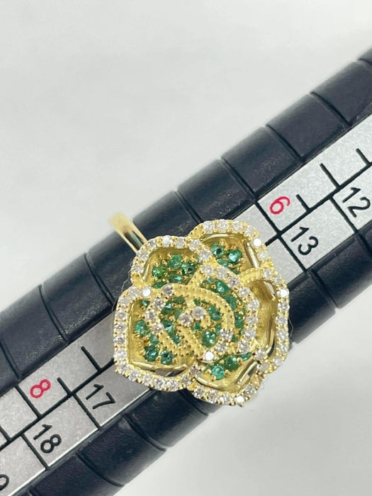 NO BRAND Camelia Emerald Diamond Ring