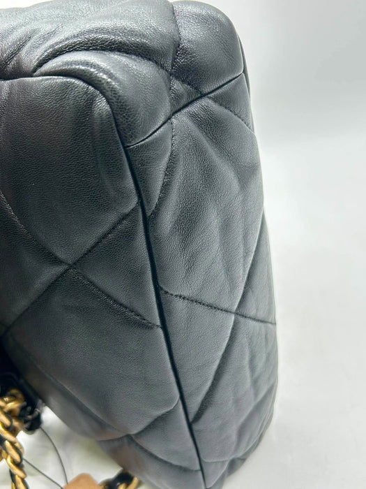 CHANEL 19 Interlocking CC Flap Lambskin Black Chain Shoulder Bag