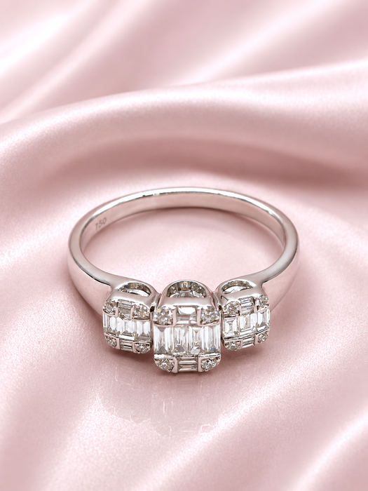 NO BRAND Baguette Diamond Ring