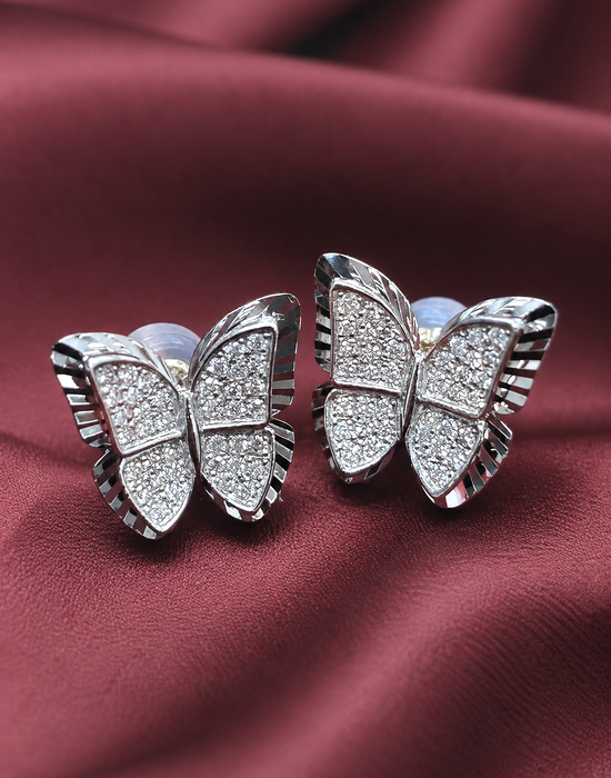 NO BRAND Butterfly Diamond Stud Earrings