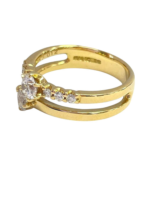 NO BRAND 2P Shaped Diamond Ring