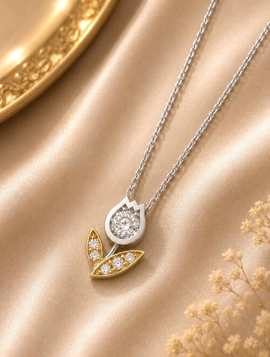 NO BRAND Flower Two-Toned Diamond Necklace