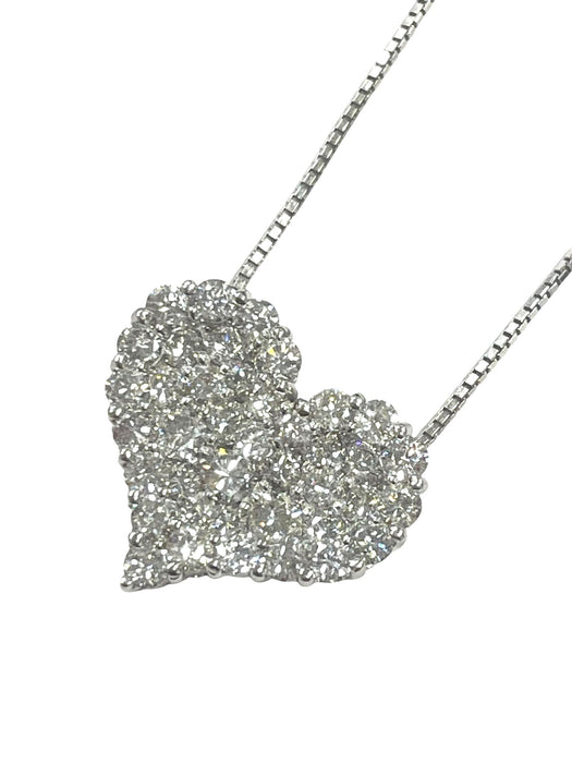 NO BRAND Heart Cluster Diamond Necklace