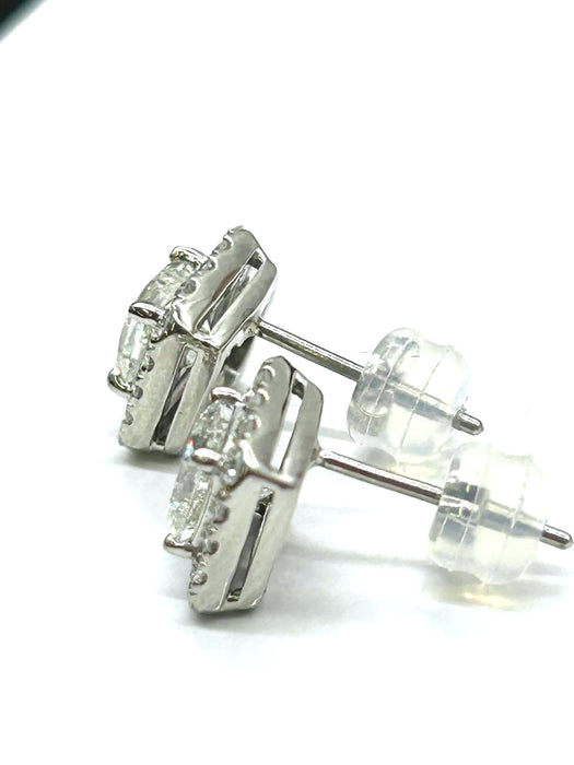 NO BRAND Square Cluster Diamond Earrings