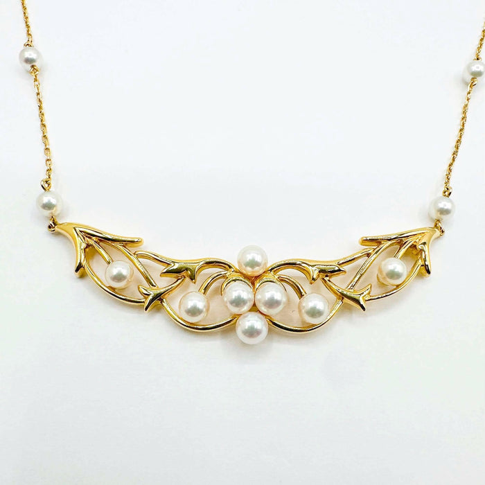 MIKIMOTO Pearl Necklace