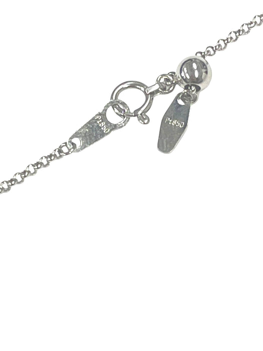 NO BRAND Pear Shape Cluster Diamond Necklace