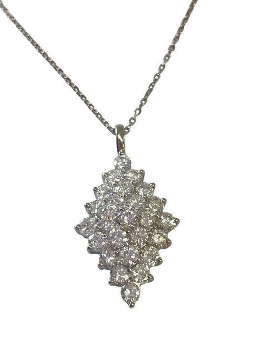NO BRAND Cluster Diamond Necklace
