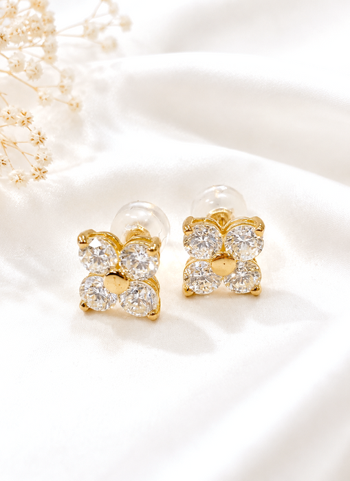 NO BRAND Clover Diamond Stud Earrings