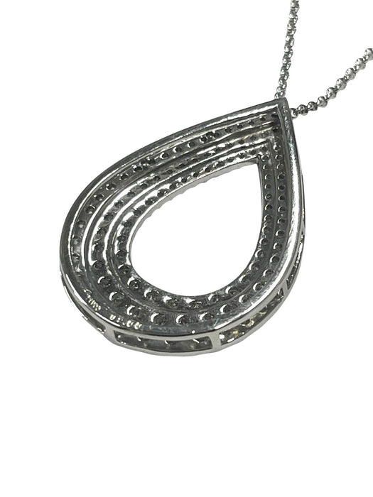 NO BRAND Pear Shape Cluster Diamond Necklace