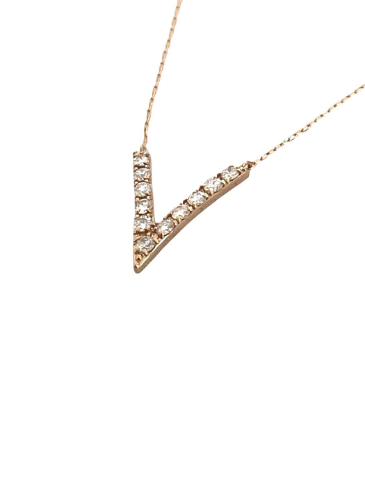 NO BRAND V Diamond Necklace