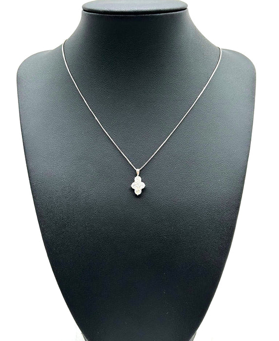 NO BRAND Clover Diamond Necklace