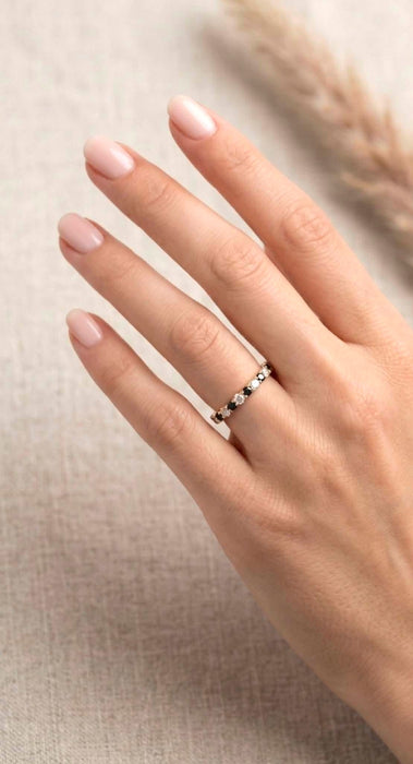 NO BRAND Black & White Diamond Ring
