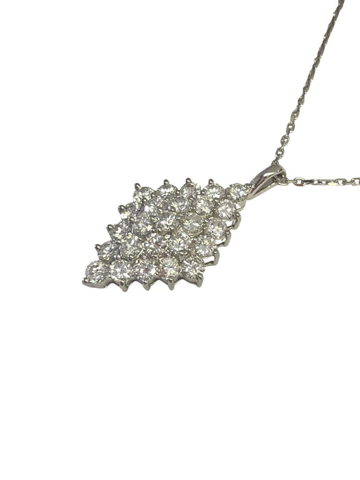 NO BRAND Cluster Diamond Necklace