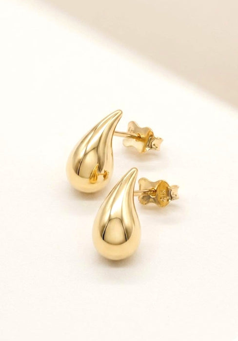 NO BRAND Teardrop Gold Stud Earrings