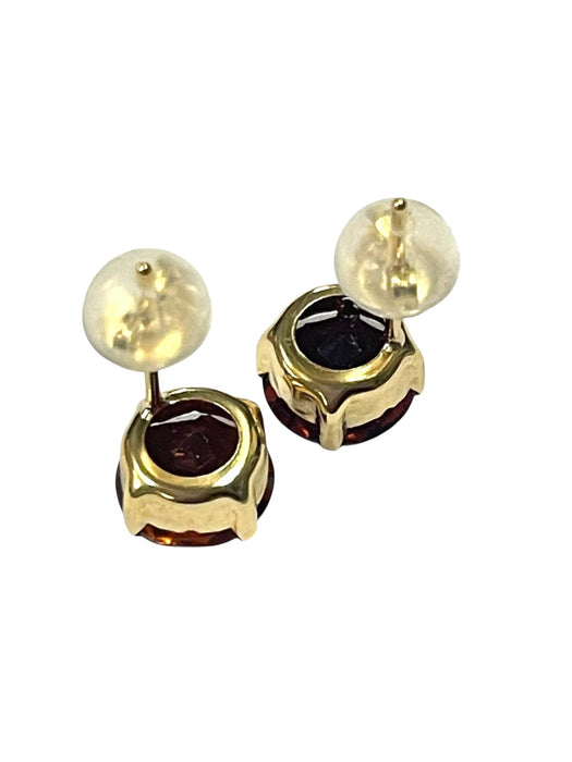 NO BRAND Garnet Stud Earrings