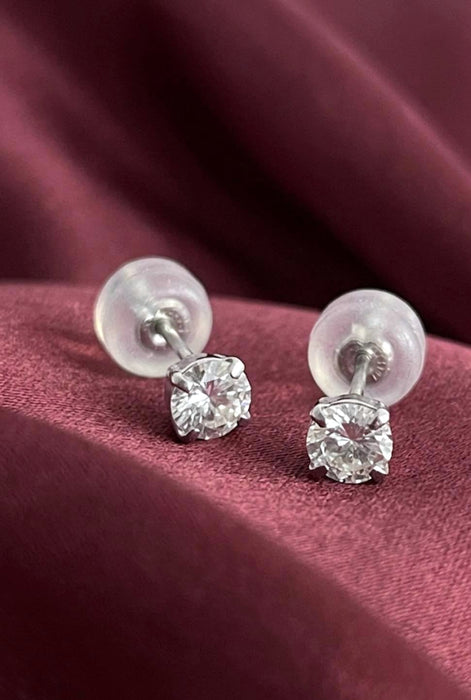 NO BRAND Diamond Stud Earrings