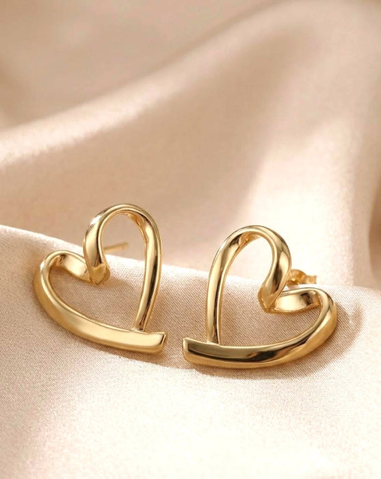 NO BRAND Open Heart Stud Earrings