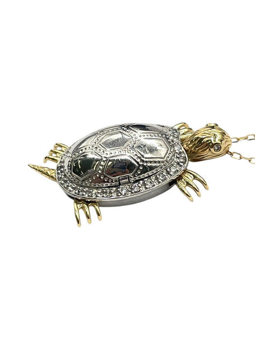 NO BRAND Turtle Two-Tone Diamond Necklace