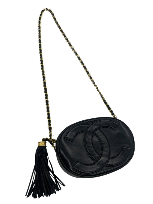 CHANEL CC Logo Tassel Oval Chain Shoulder Bag