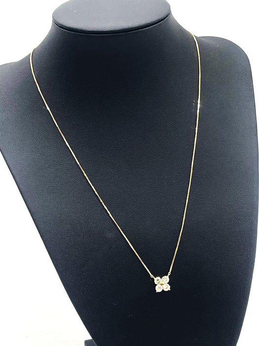 NO BRAND Clover Diamond Necklace