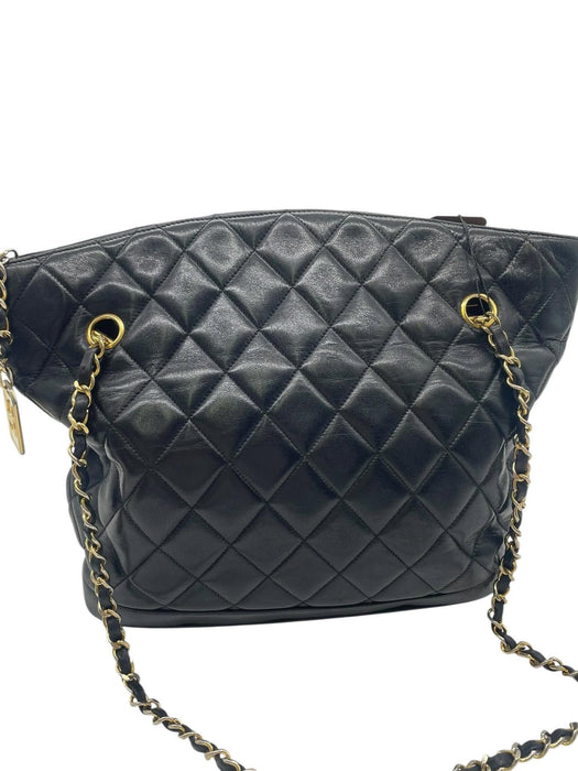 CHANEL Matelassé Lambskin Chain Shoulder Bag