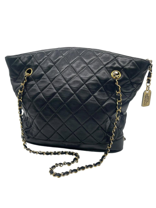CHANEL Matelassé Lambskin Chain Shoulder Bag