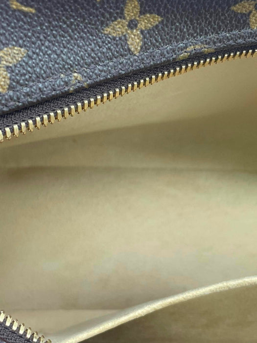LOUIS VUITTON Cite GM Monogram Shoulder Bag