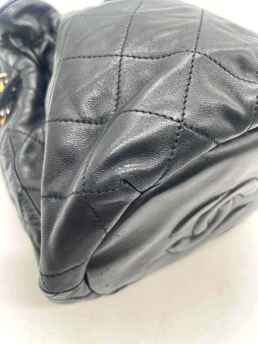CHANEL Vintage Quilted Lambskin Drawstring Bucket Bag