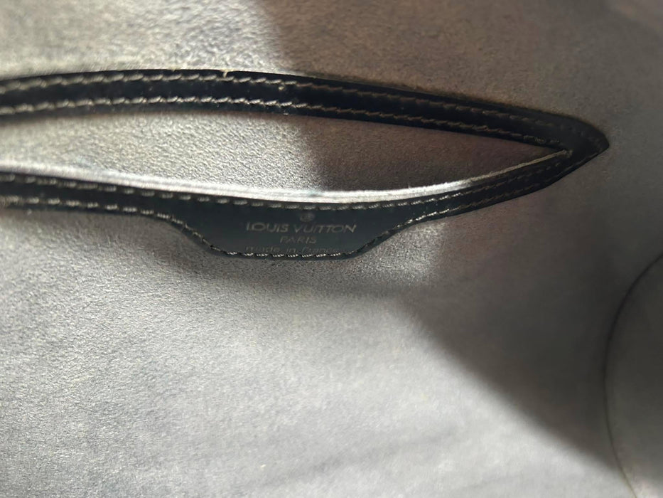 LOUIS VUITTON Soufflot Black Epi with Pouch Handbag