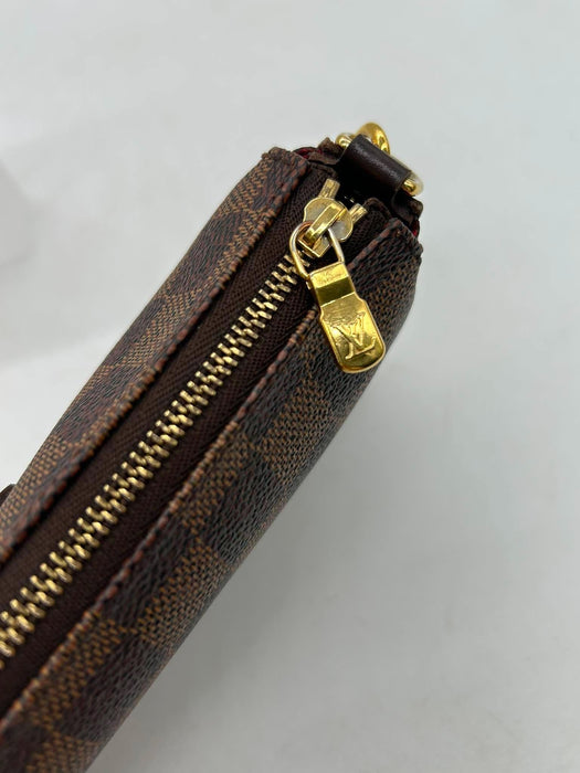 LOUIS VUITTON Eva Damier Ebene Clutch Shoulder Bag
