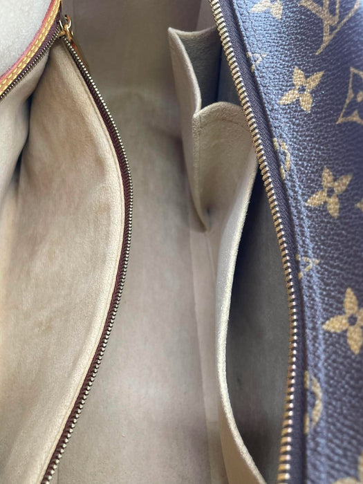 LOUIS VUITTON Cite GM Monogram Shoulder Bag