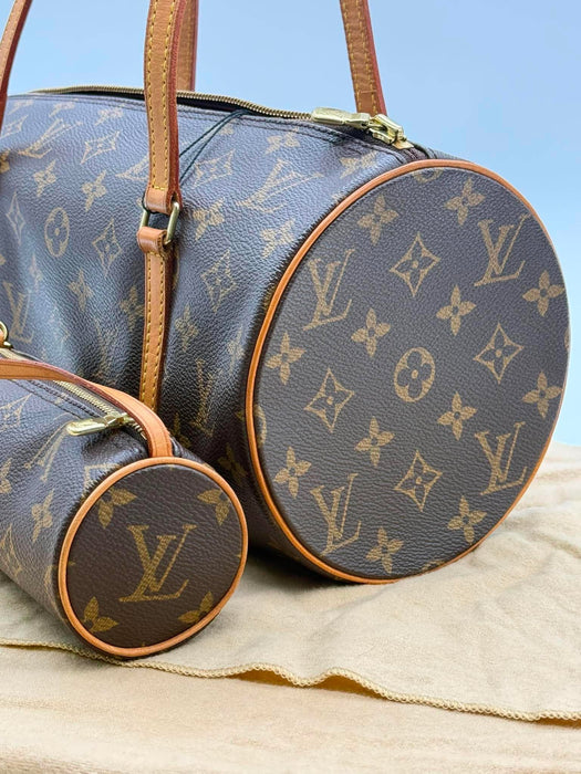 LOUIS VUITTON Papillon with Pouch Monogram Handbag