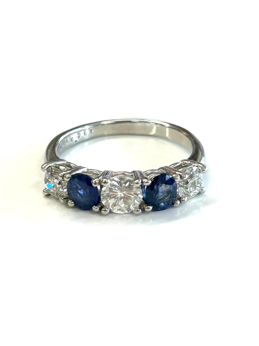 NO BRAND Sapphire & Diamond Ring