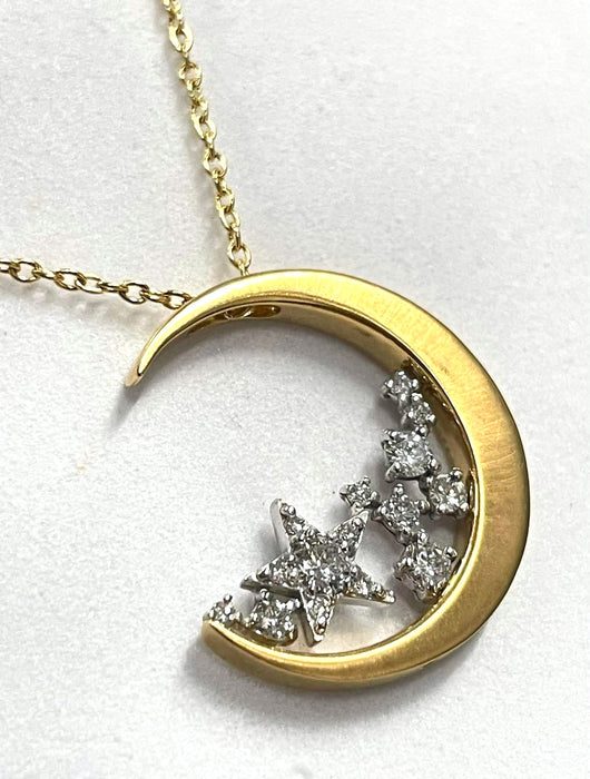 NO BRAND Moon and Star Two-Tone Diamond Necklace
