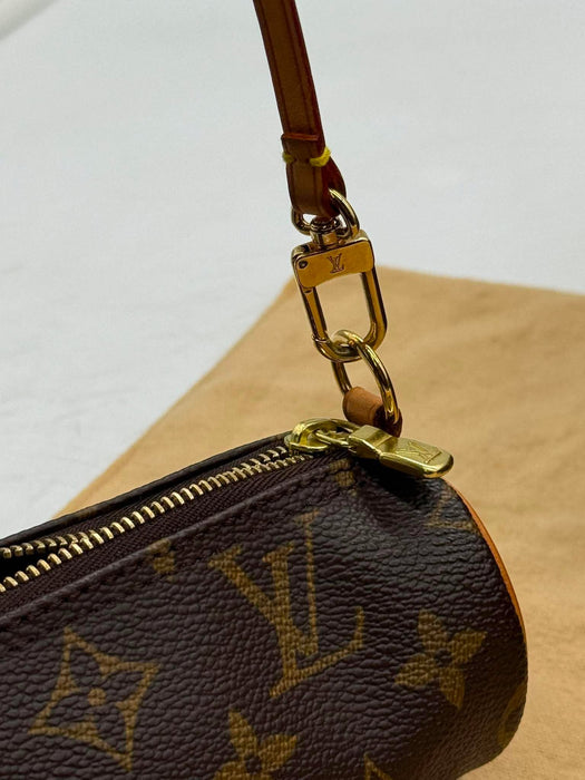 LOUIS VUITTON Papillon with Pouch Monogram Handbag
