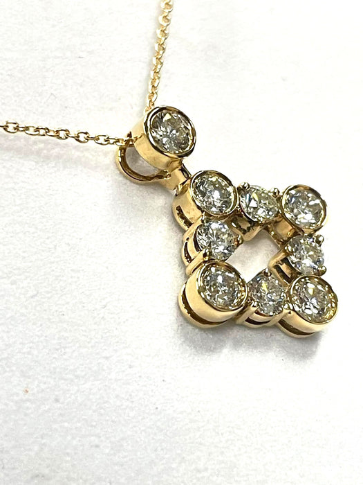 NO BRAND Clover Diamond Necklace