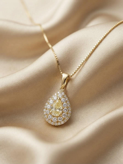NO BRAND Pear Diamond Necklace