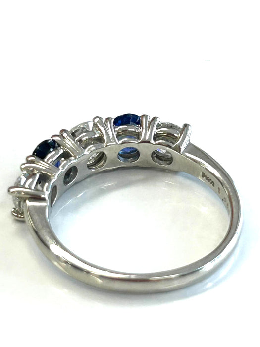 NO BRAND Sapphire & Diamond Ring