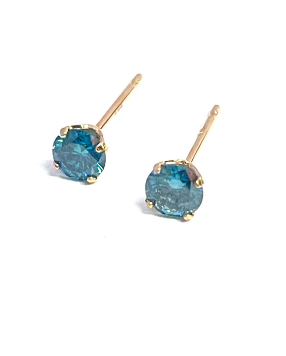 NO BRAND Blue Diamond Stud Earrings