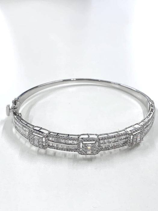 NO BRAND Baguette Diamond Bangle
