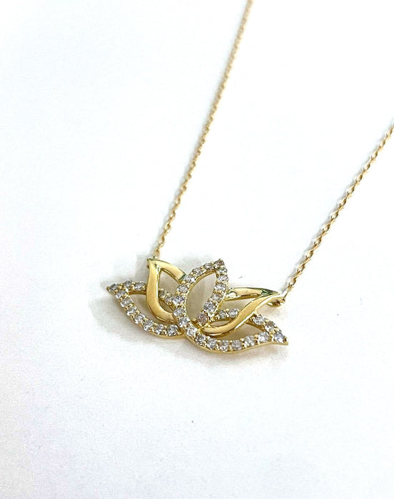 NO BRAND Lotus Flower Diamond Necklace