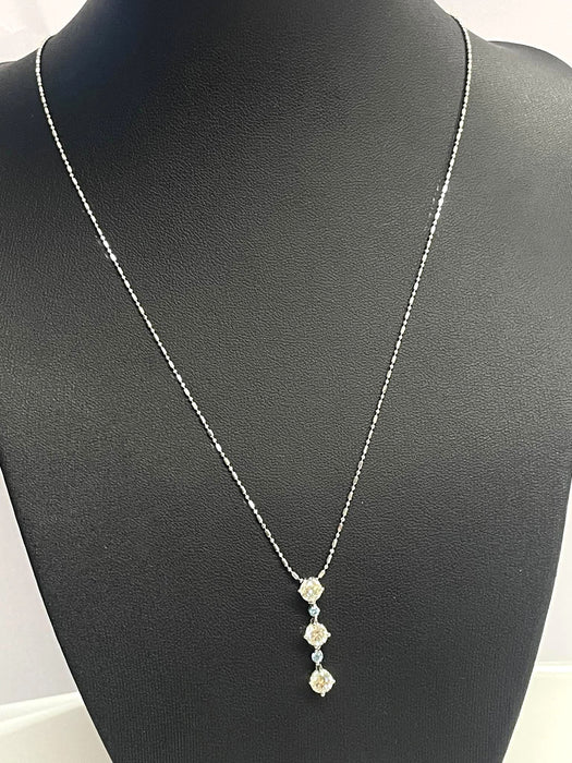 NO BRAND Blue and White Diamond Necklace