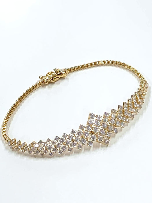 NO BRAND Cluster Diamond Bracelet