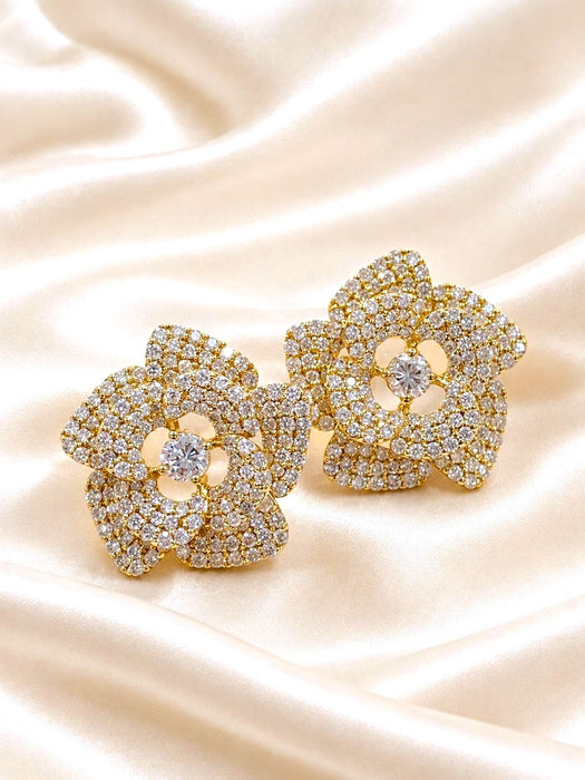 NO BRAND Camelia Cluster Diamond Stud Earrings