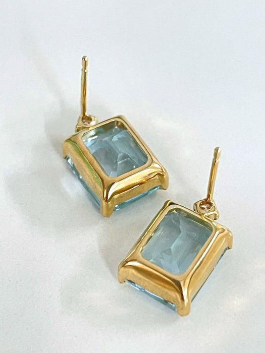 NO BRAND Swiss Blue Topaz & Diamond Stud Earrings
