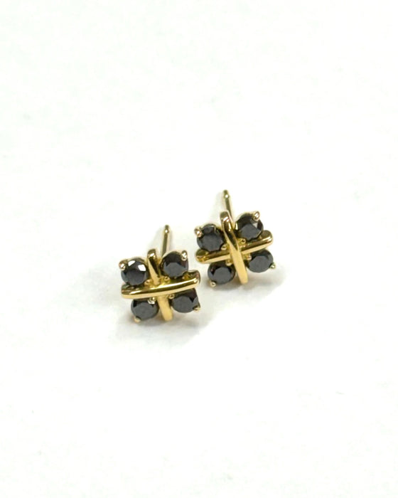 NO BRAND Clover Black Diamond Stud Earrings