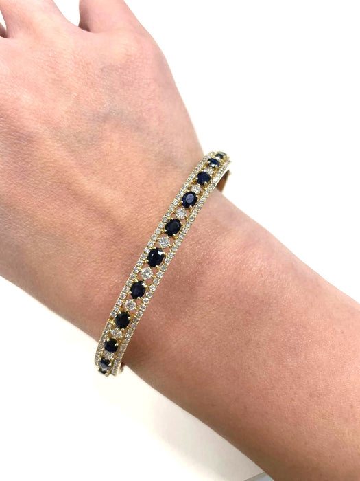 NO BRAND Blue Sapphire & Diamond Bangle