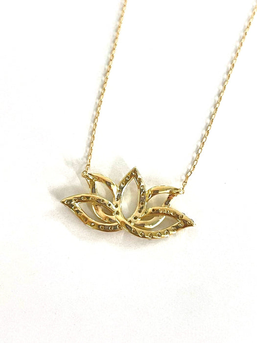 NO BRAND Lotus Flower Diamond Necklace
