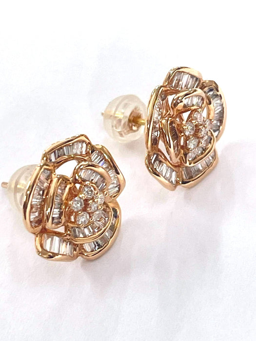 NO BRAND Camelia Baguette Diamond Stud Earrings